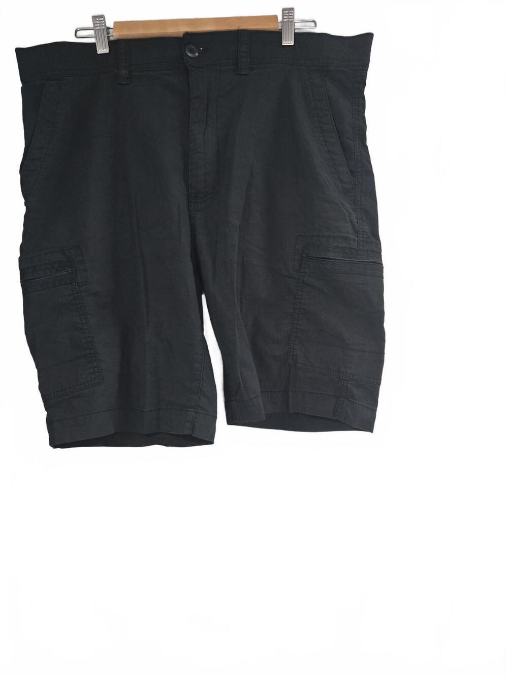 WearFirst Black Cargo Shorts Size 38